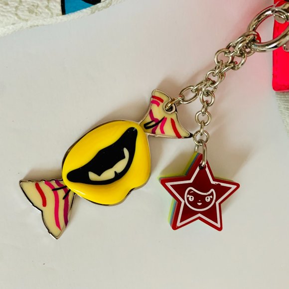 TOKIDOKI PICO FLUO VAMPIRE LIPS CROSSBODY BAG WITH DUST BAG - Picture 12 of 13